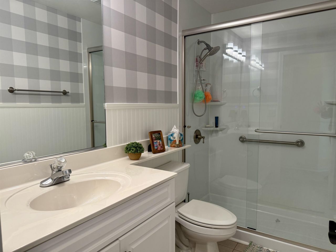 225 Melody Gardens Dr. Photo 23