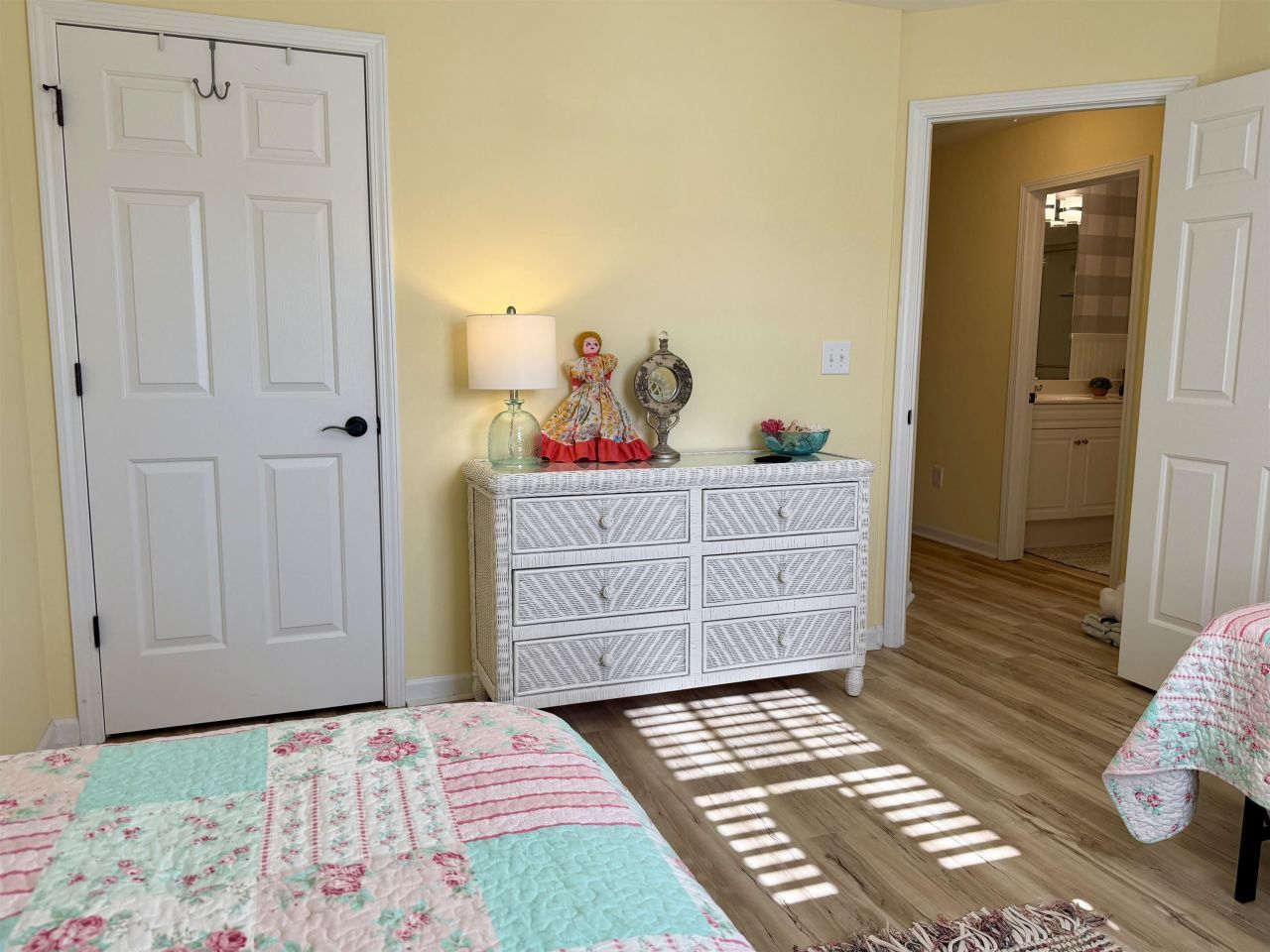 225 Melody Gardens Dr. Photo 28