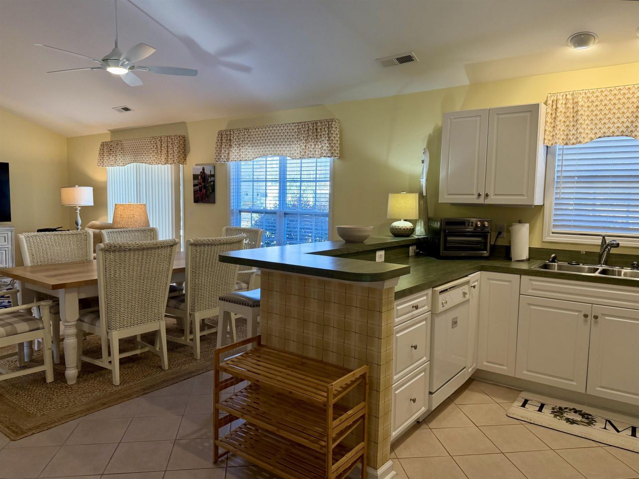 225 Melody Gardens Dr.  Photo 5