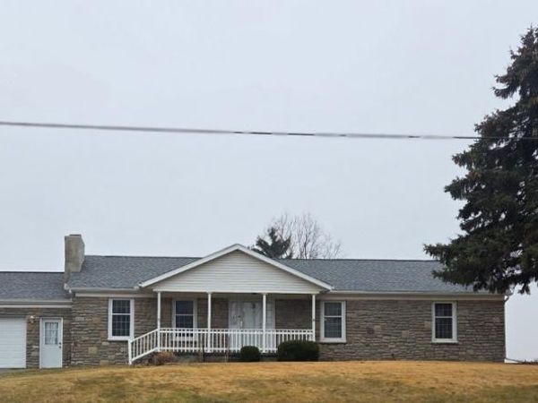 8215 State Route 101, Clyde, OH 43410