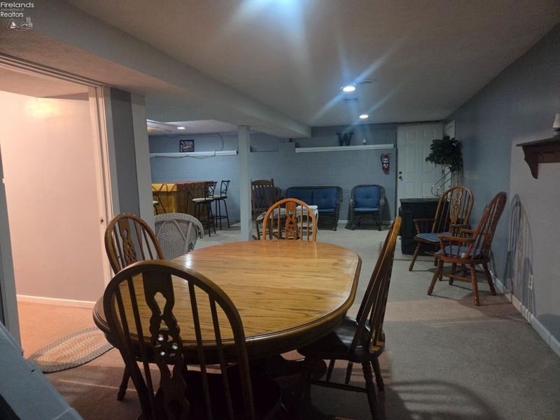 8215 State Route 101, Clyde, OH 43410 Photo 14