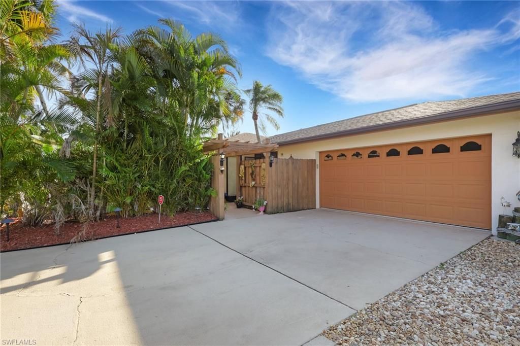 4419 N Pacific Cir, North Fort Myers, FL 33903 Photo