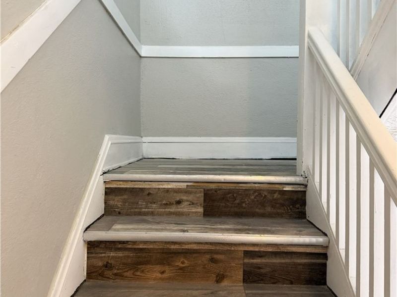 15340 Yorick Avenue, Unit 2nd floor, Cleveland, OH 44110 Photo 14