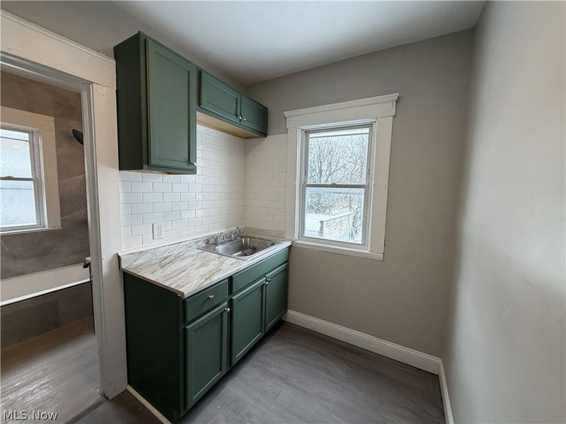 15340 Yorick Avenue, Unit 2nd floor, Cleveland, OH 44110 Photo 7