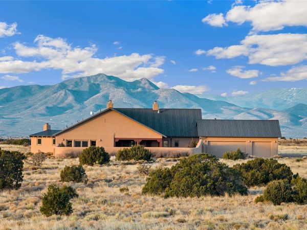 53 Cielo Tranquilo, Santa Fe, NM 87508