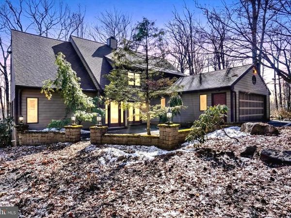 1265 ASH LANE, LEBANON, PA 17042