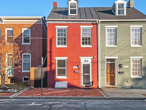 241 E 6TH STREET , FREDERICK, MD 21701