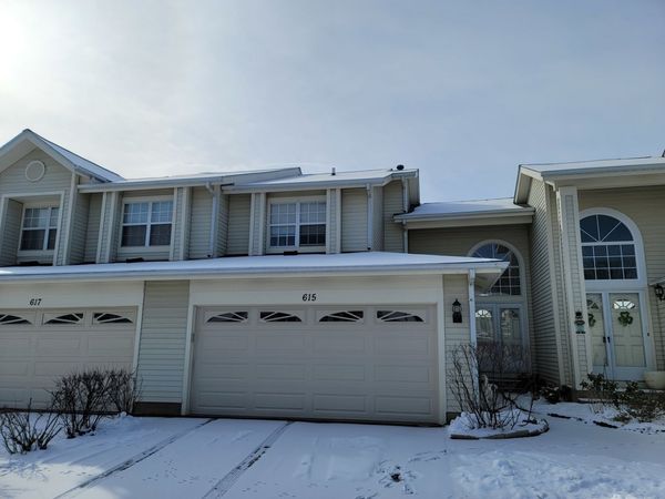 615 Newbury Lane , Schaumburg, IL 60173