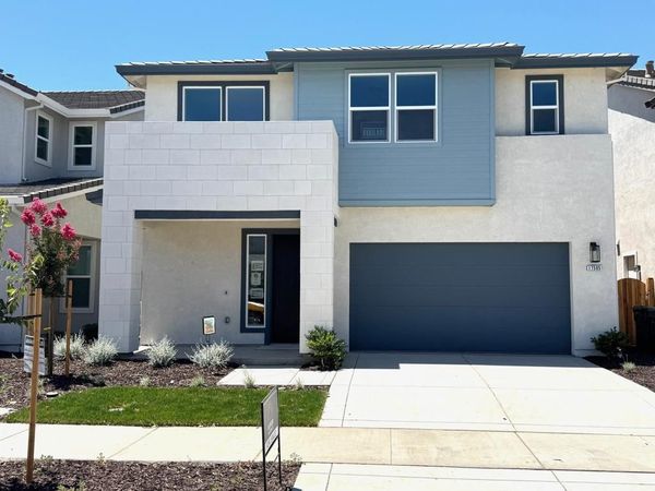 17585 17585 Bushwick Lane, Lathrop, CA 95330