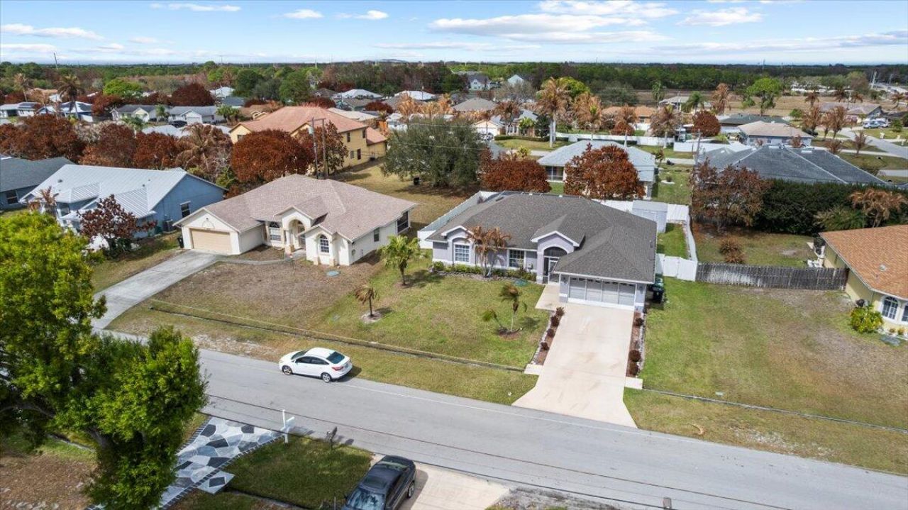 4424 NW Alsace Avenue, Port Saint Lucie, FL 34983 Photo