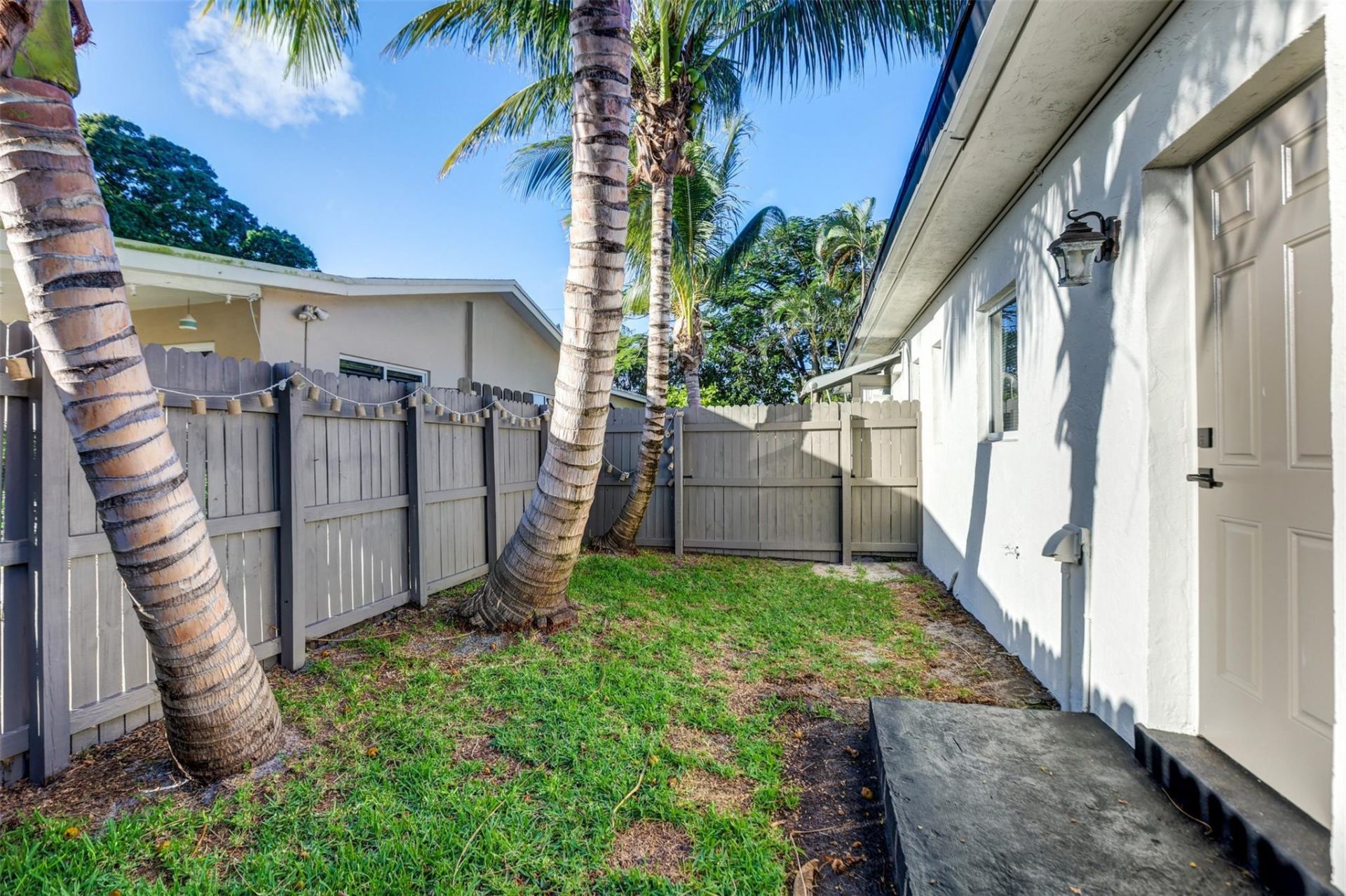 1005 NE 17th Ct Unit A, Fort Lauderdale, FL 33305 Photo