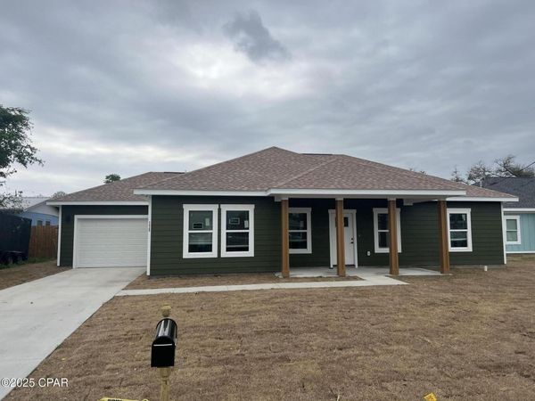 175 Hill Drive , Panama City, FL 32404