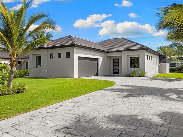 23273 E El Dorado AVE, BONITA SPRINGS, FL 34134