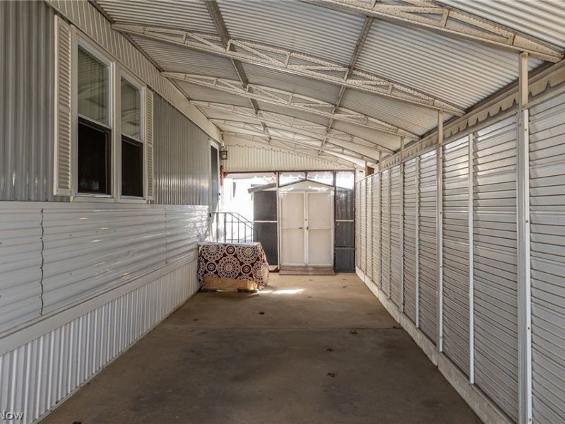 61 Parkway Street, Olmsted Falls, OH 44138 Photo 4