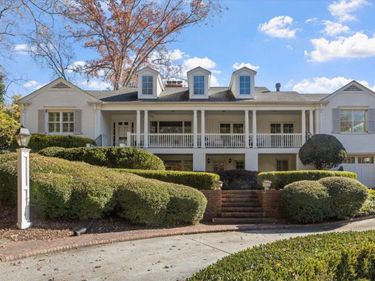 2416 E Lake Drive, Raleigh, NC 27609