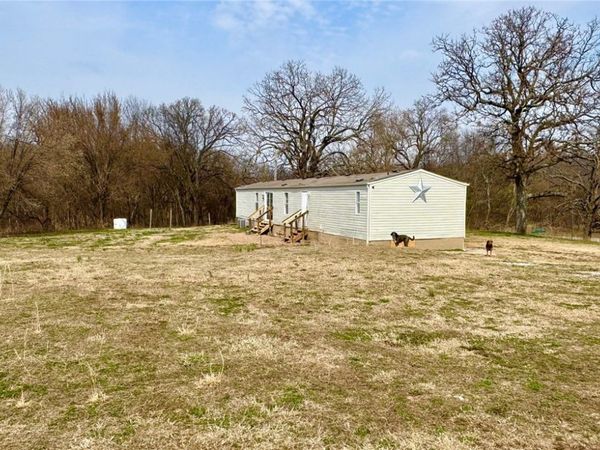 11879 N Highway 59, Summers, AR 72769