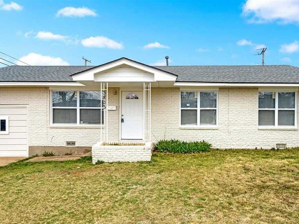3803 NW Lake Ave, Lawton, OK 73505