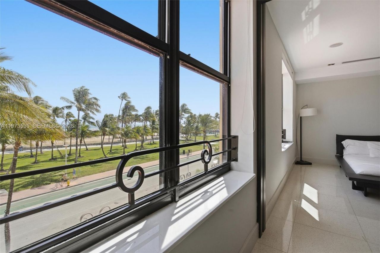 1330 Ocean Dr , Unit 3CA, Miami Beach, FL 33139 Photo
