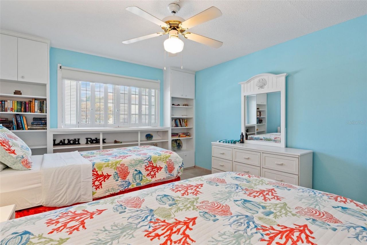 5600 Beach Way Drive, Unit 210, Sarasota, FL 34242 Photo