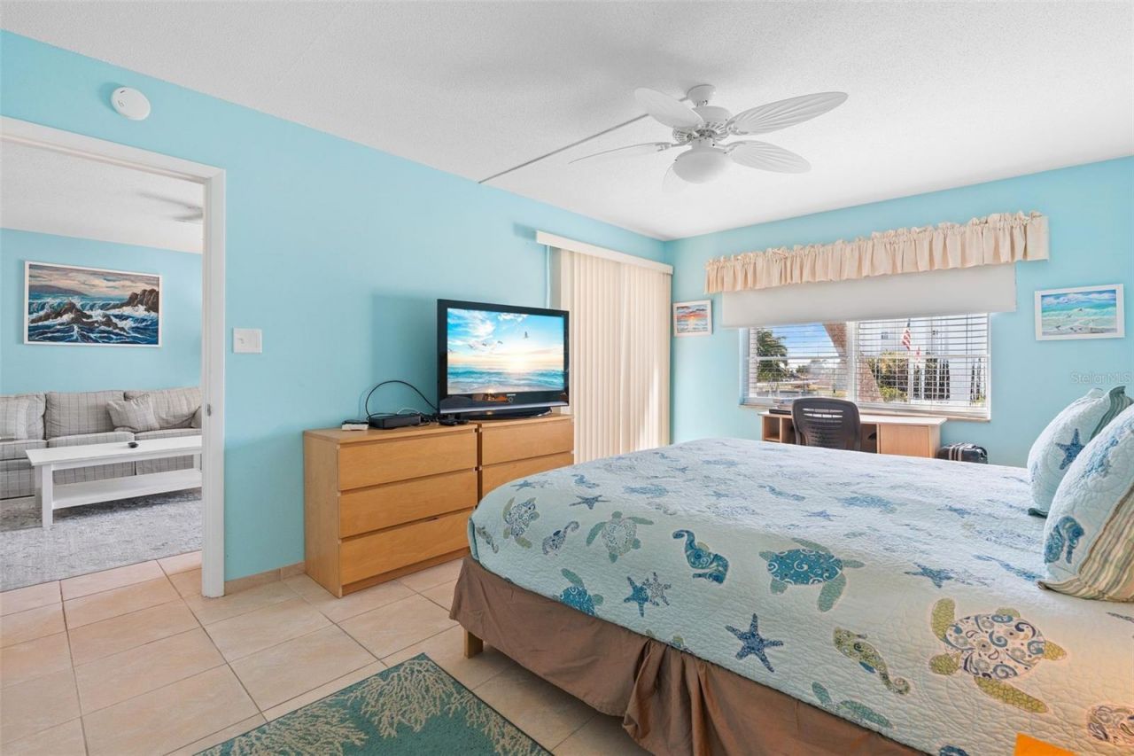 5600 Beach Way Drive, Unit 210, Sarasota, FL 34242 Photo