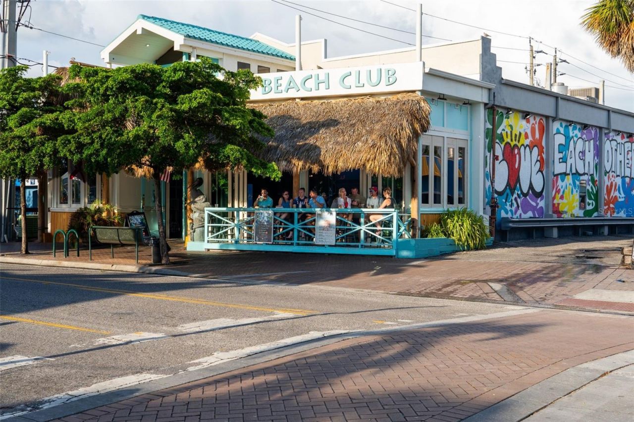 5600 Beach Way Drive, Unit 210, Sarasota, FL 34242 Photo