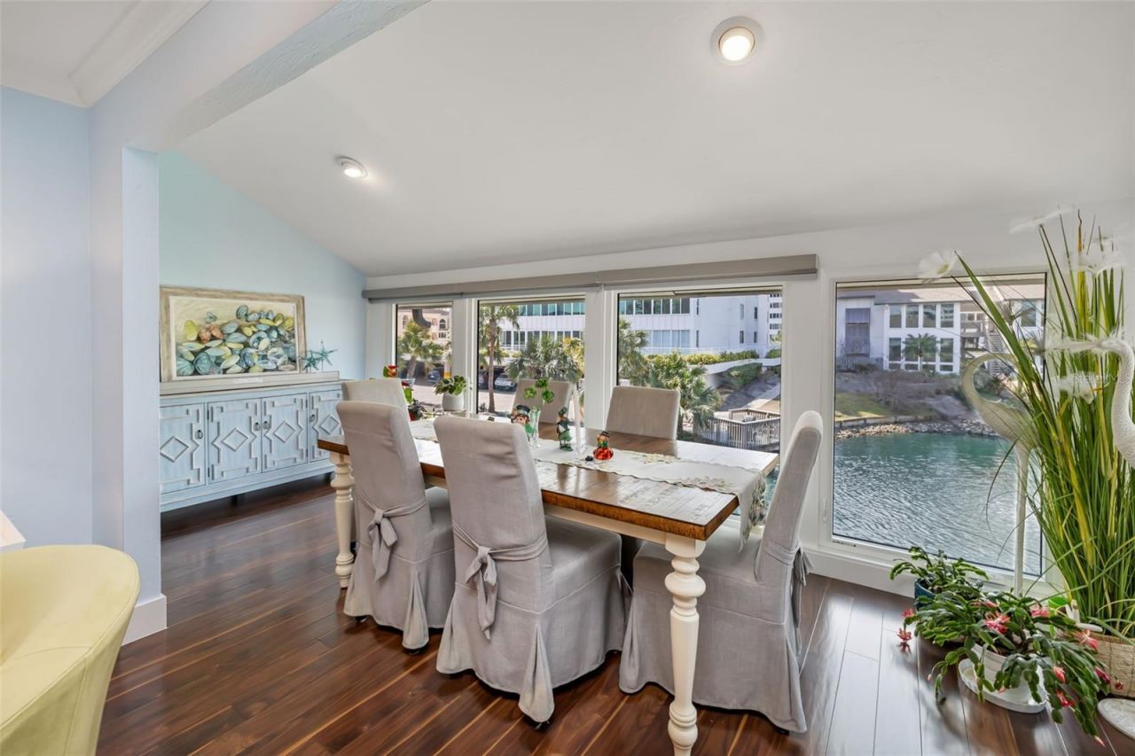 1169 W Peppertree Drive, Unit 118A, Sarasota, FL 34242 Photo