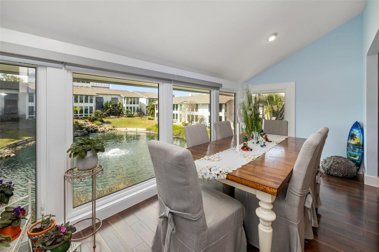 1169 W Peppertree Drive, Unit 118A, Sarasota, FL 34242 Photo