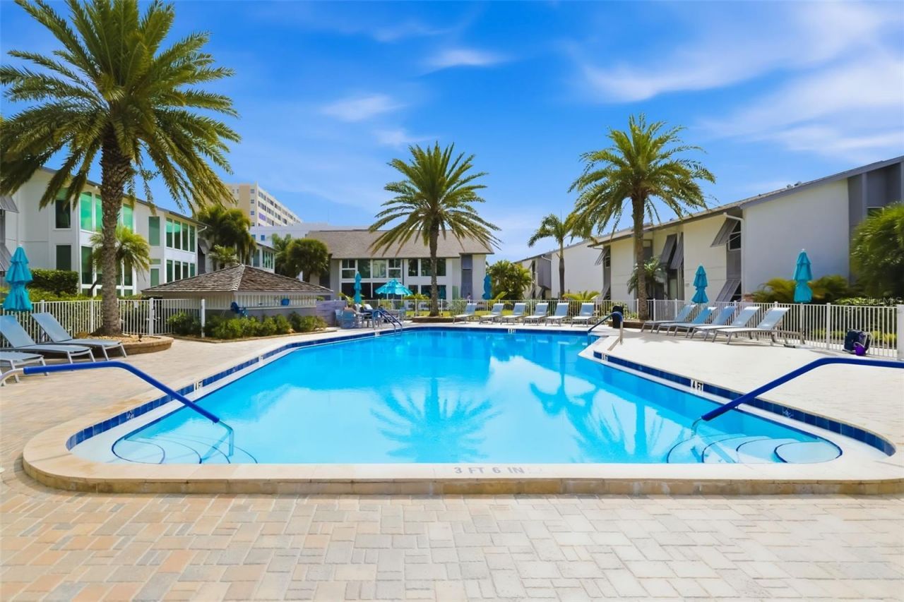 1169 W Peppertree Drive, Unit 118A, Sarasota, FL 34242 Photo