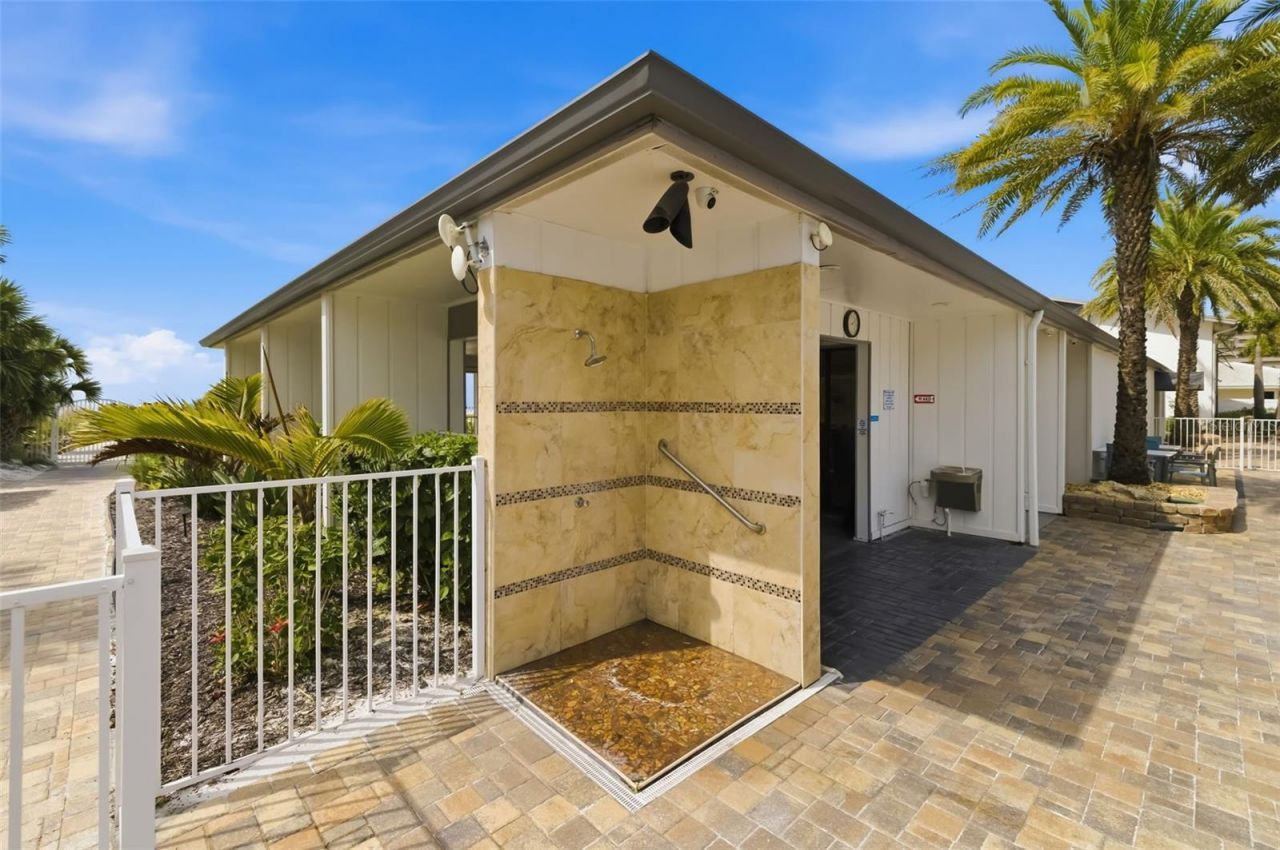 1169 W Peppertree Drive, Unit 118A, Sarasota, FL 34242 Photo