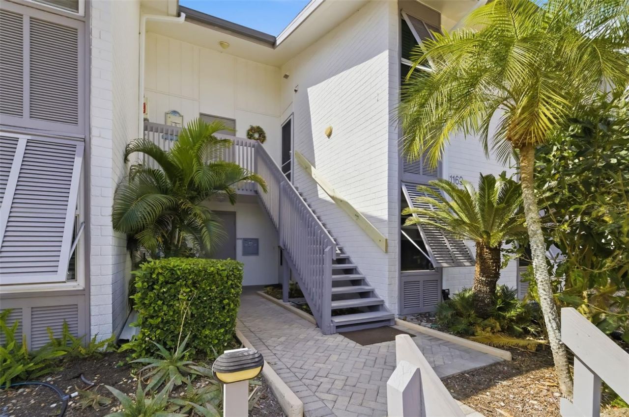 1169 W Peppertree Drive, Unit 118A, Sarasota, FL 34242 Photo