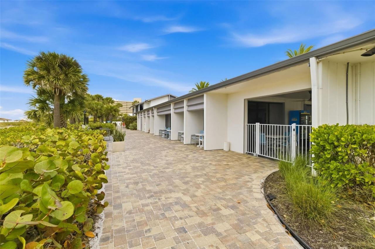 1169 W Peppertree Drive, Unit 118A, Sarasota, FL 34242 Photo