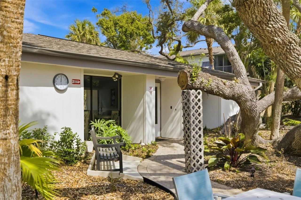 1169 W Peppertree Drive, Unit 118A, Sarasota, FL 34242 Photo