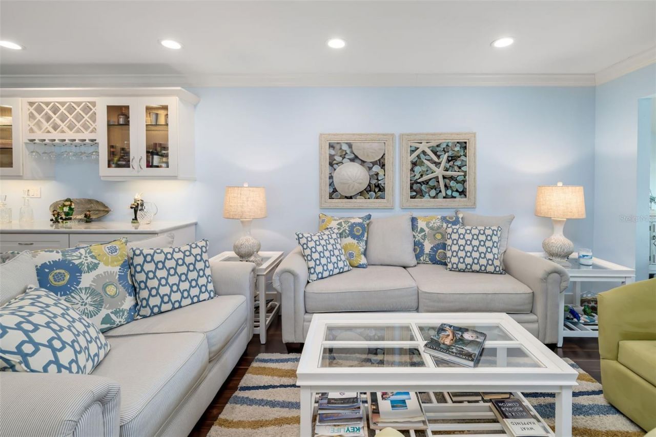 1169 W Peppertree Drive, Unit 118A, Sarasota, FL 34242 Photo