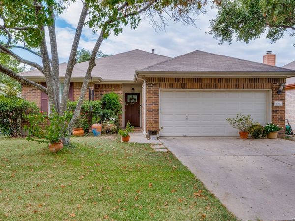 17112 Jigsaw Pathway, Round Rock, TX 78664