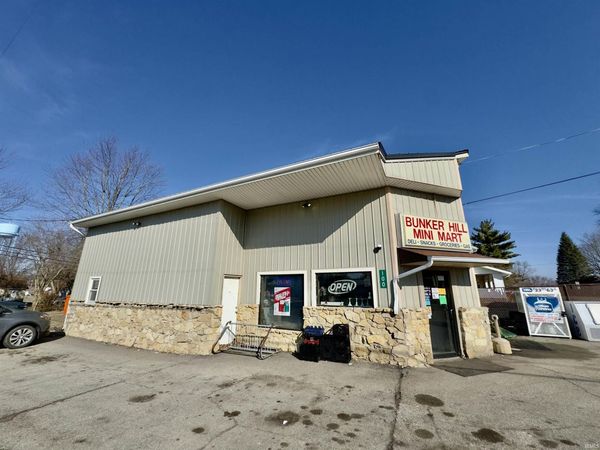 100 W Broadway Street, Bunker Hill, IN 46914