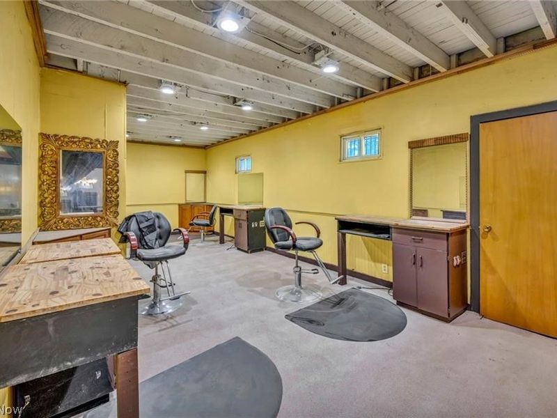 1755 Oberlin Avenue, Lorain, OH 44052 Photo 11