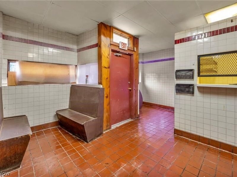 1755 Oberlin Avenue, Lorain, OH 44052 Photo 13