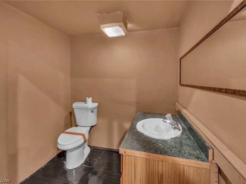 1755 Oberlin Avenue, Lorain, OH 44052 Photo 24