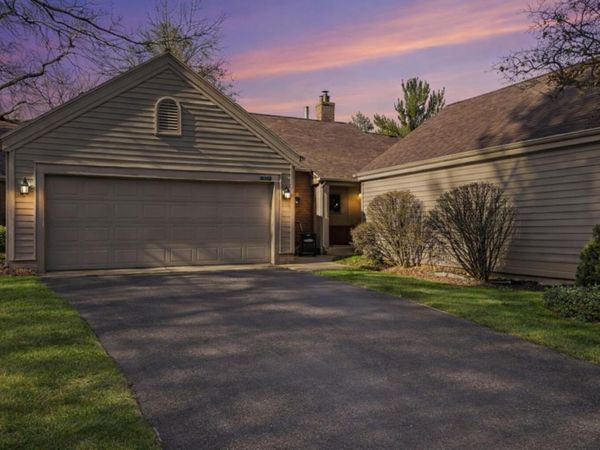 6657 Waybridge Drive SE, Grand Rapids, MI 49546