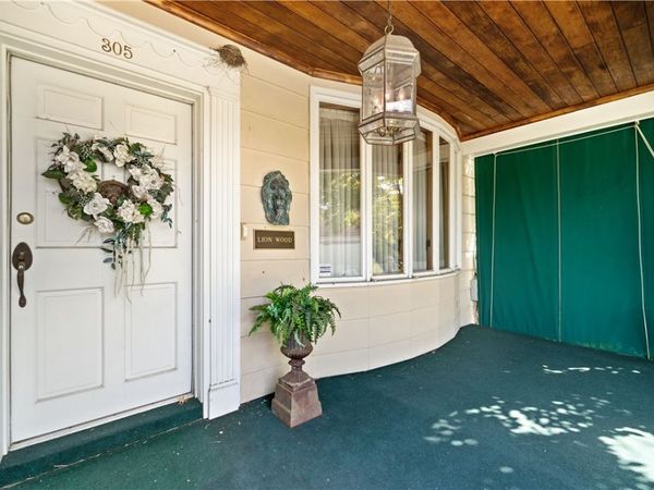 305-307 S Sixth St, West Newton, PA 15089