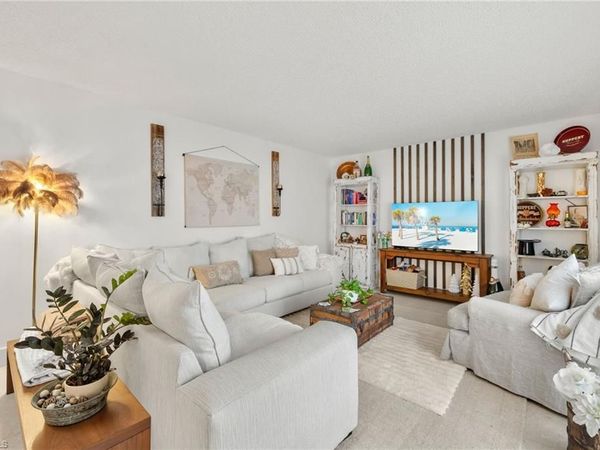 5235 Cedarbend DR , Unit 4, FORT MYERS, FL 33919