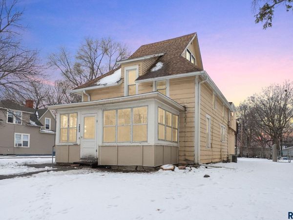 611 N Walts Ave, Sioux Falls, SD 57104