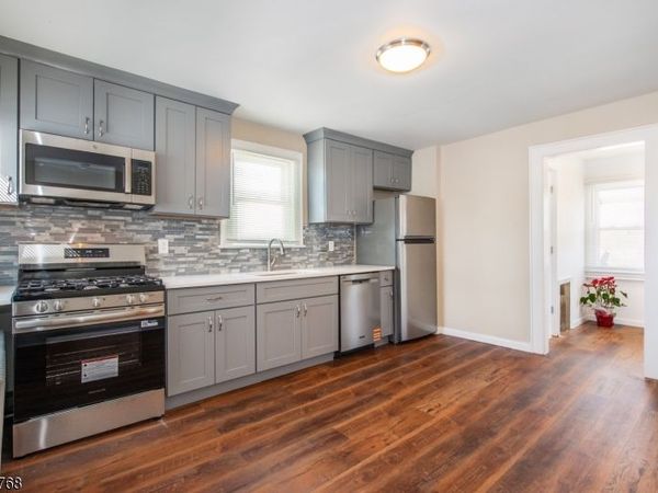 116 Eagle St, North Arlington, NJ 07031