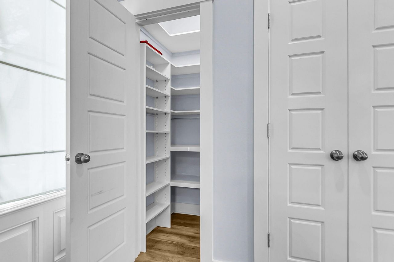 1672 Indy Drive Photo 13