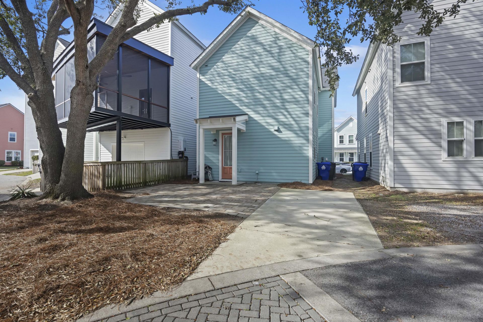 1672 Indy Drive Photo 17