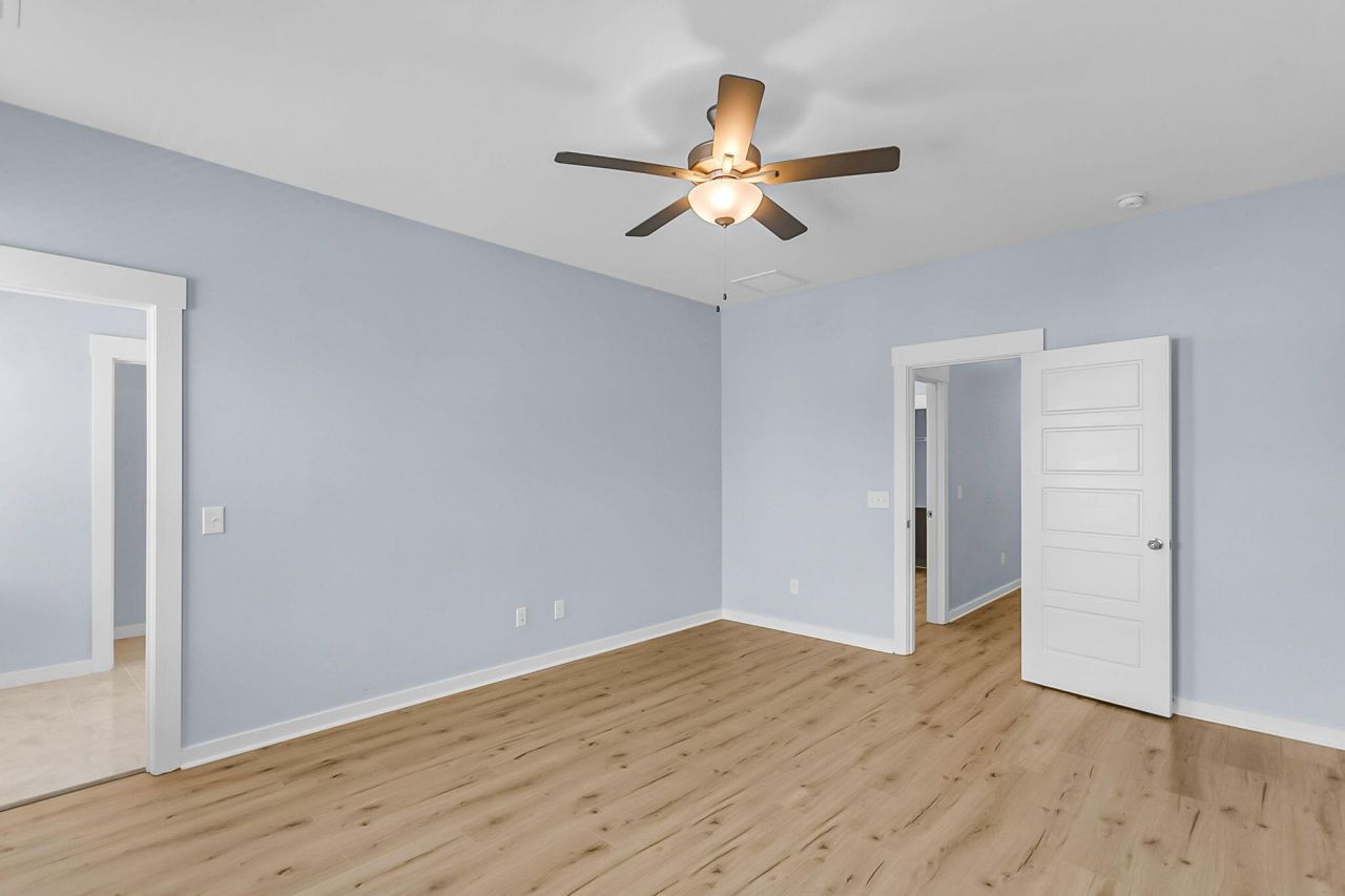 1672 Indy Drive Photo 17