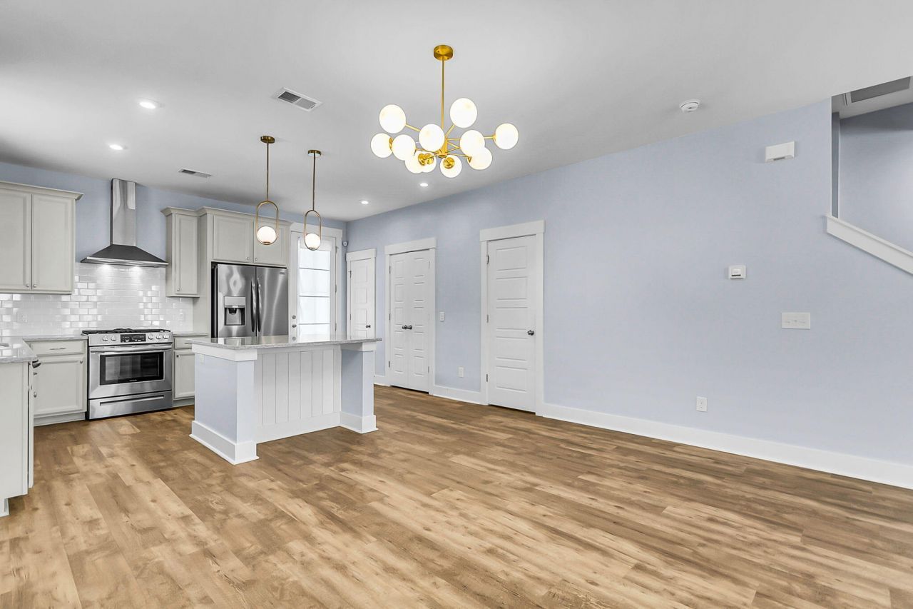 1672 Indy Drive Photo 8