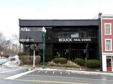 32 E Genesee Street, Auburn, NY 13021