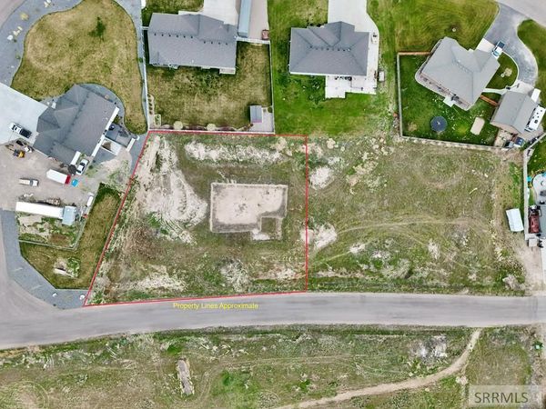 86 Hillside Road, RIGBY, ID 83442