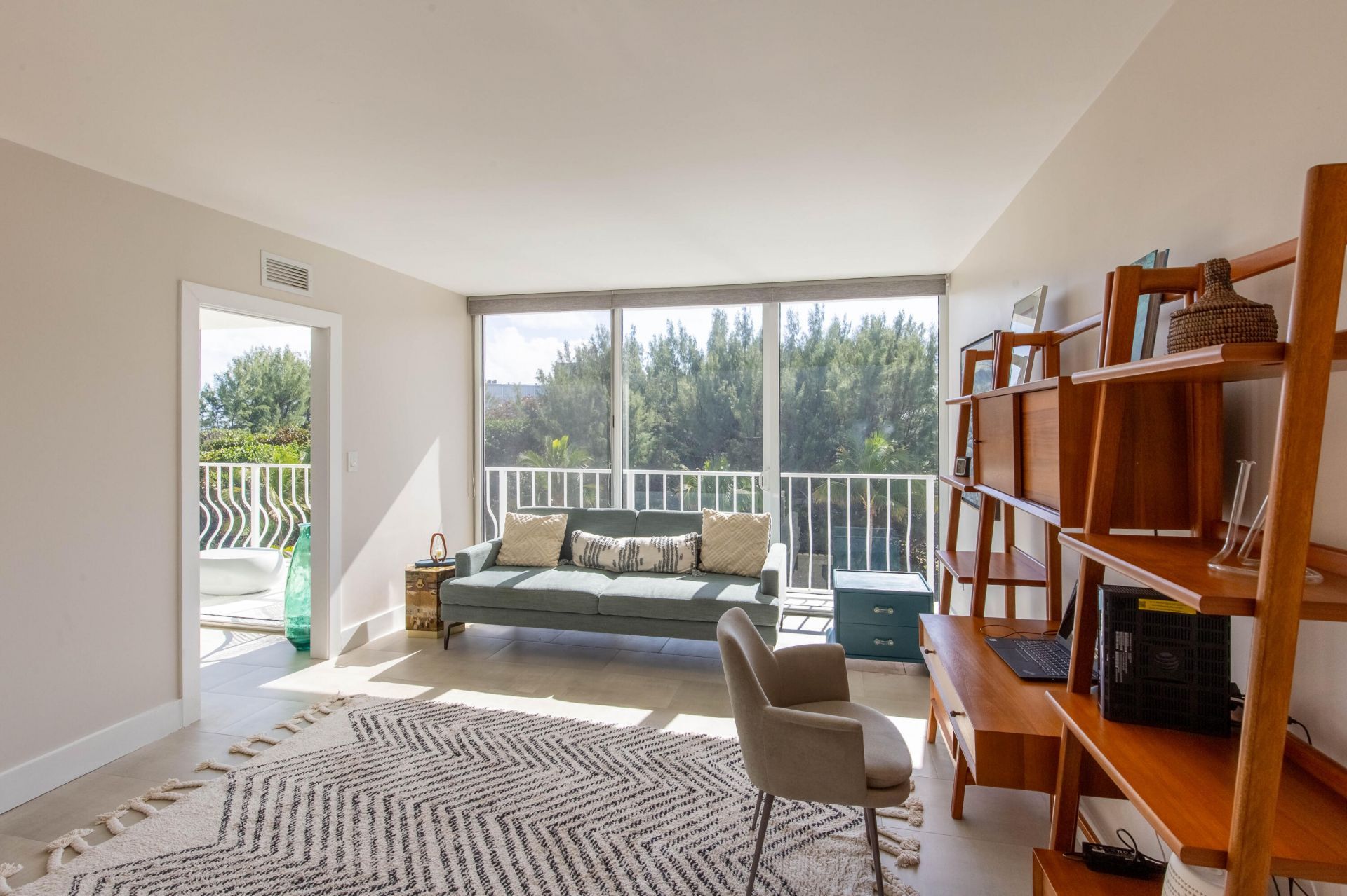 2774 S Ocean Boulevard, Unit 508, Palm Beach, FL 33480 Photo